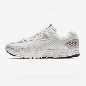 Nike Zoom Vomero 5